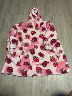 Ukids Cozy Pink Strawberry Plush Hooded Kids Lounge Poncho